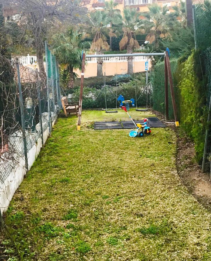 Benalgolf Lovely Apartment In Benalmadena With Sea Views, Excellent Wifi Connection, Private Backyard With Bbq Kültér fotó